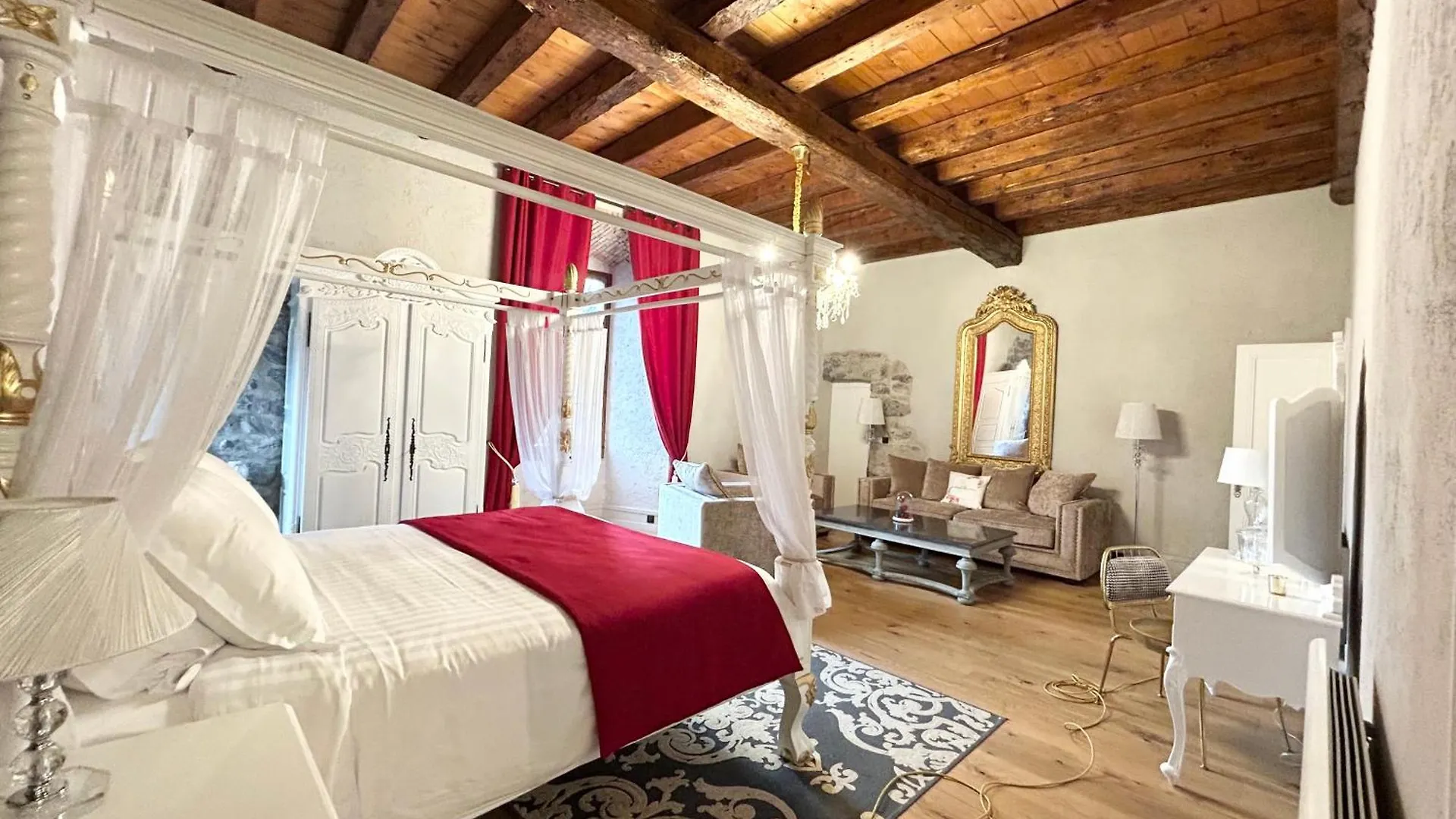 Bed & Breakfast Chateau De La Rive - Suite Prestige - Chambre 2 Personnes Cruet