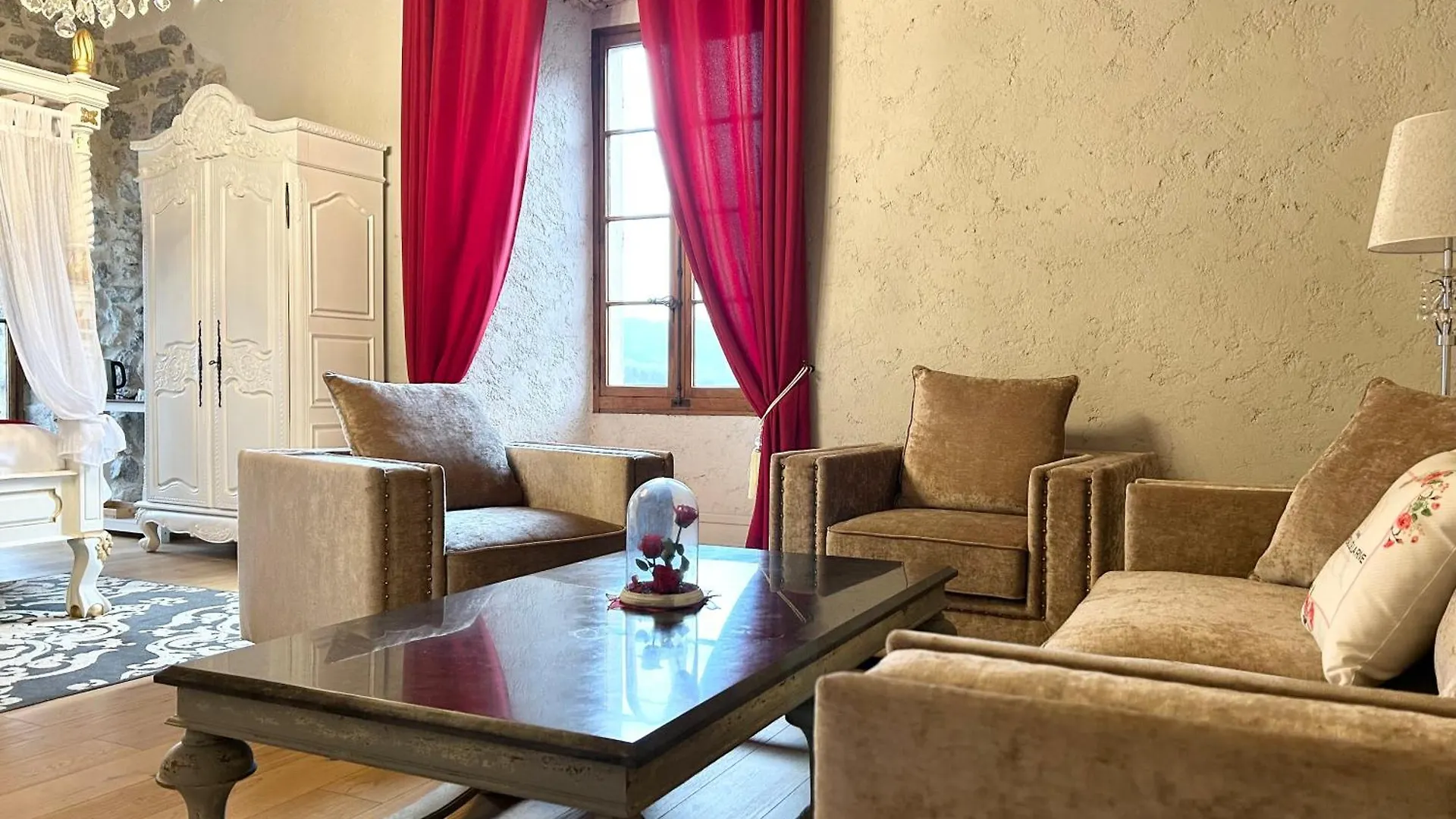Chateau De La Rive - Suite Prestige - Chambre 2 Personnes Cruet Bed & Breakfast