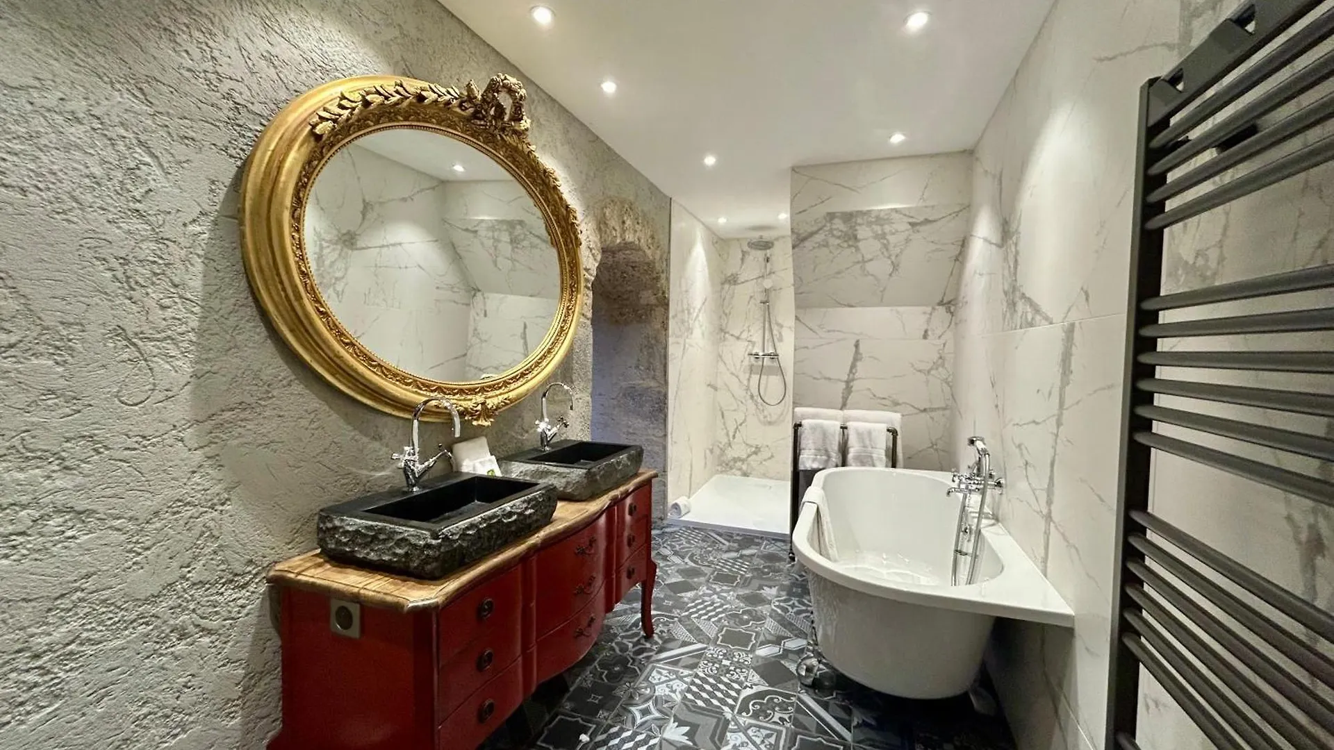 Chateau De La Rive - Suite Prestige - Chambre 2 Personnes Cruet 0*,